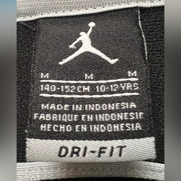 Jordan Boy Zip Up Jacket Size M Black/Blue Colors - Picture 4 of 4